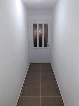 Апартаменты Apartment Mirkovic Цетине Апартаменты с 2 спальнями-102