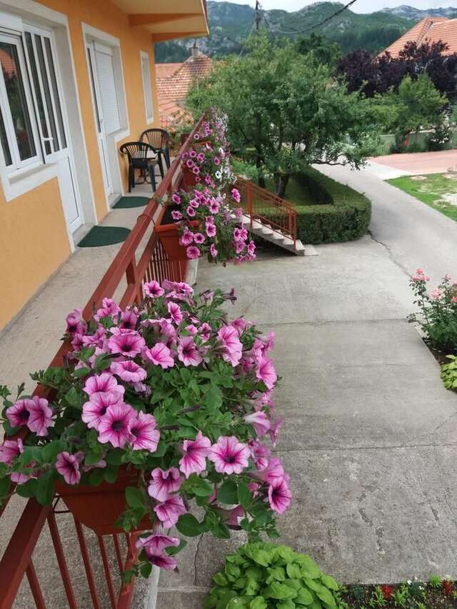 Апартаменты Apartment Mirkovic Цетине-28
