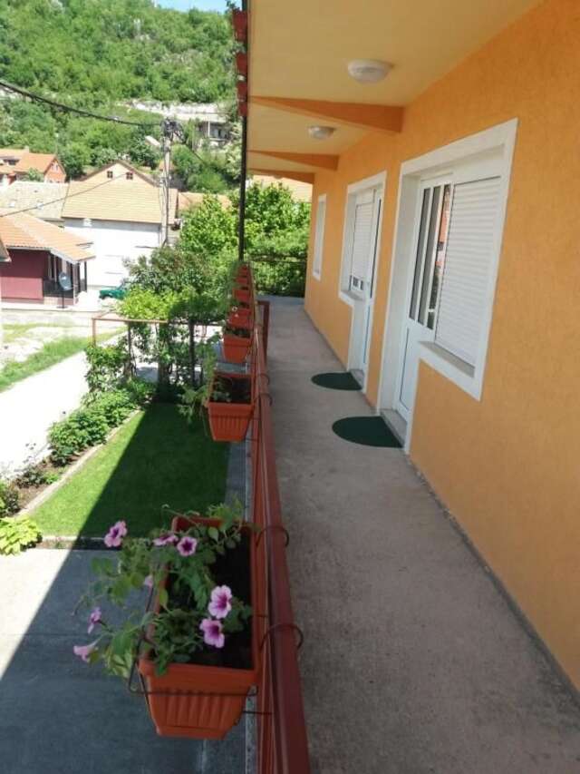 Апартаменты Apartment Mirkovic Цетине-61